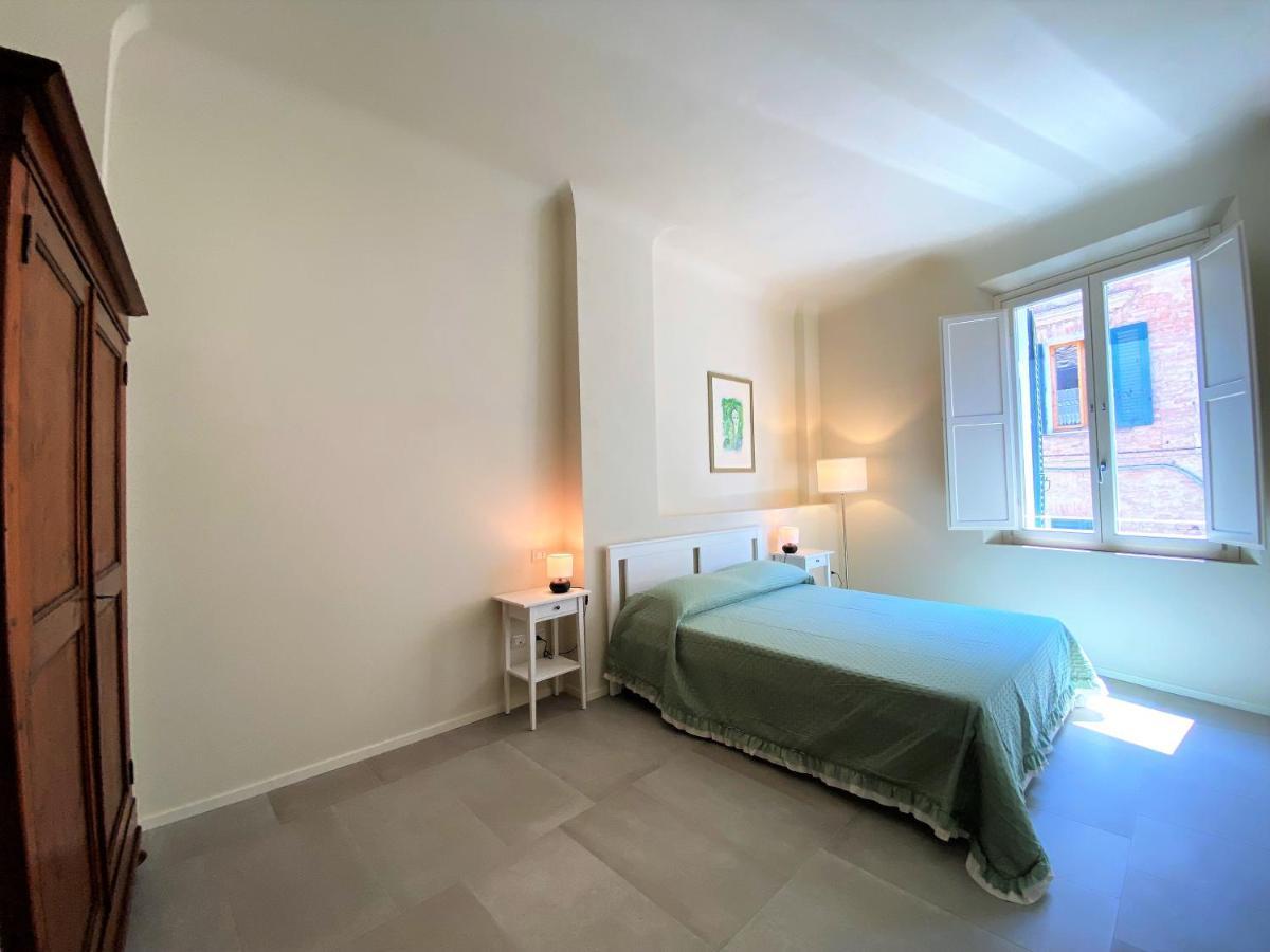 Tra Le Mura-Central Apartment In Siena Buitenkant foto